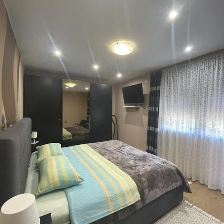 Apartments Dorde & Anna 파자나 외부 사진
